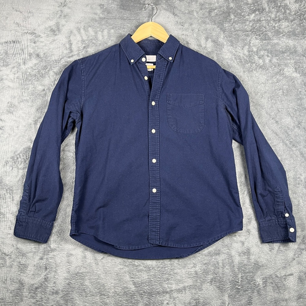 Gap Shirt Men Small Blue Pleated Long Sleeve Standard Fit Curved Hem Button Down